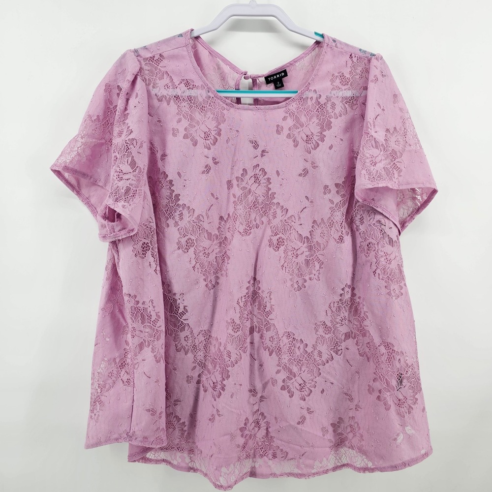 Torrid Blouse Women 2 Lavender Purple Floral Lace Flutter Sleeve Keyhole Back
